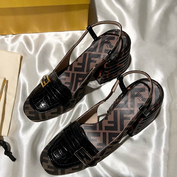 ❌ SOLD ❌ Fendi Jacquard Calfskin FF Tortoise Slingback Size 36.5 - Picture 9 of 13